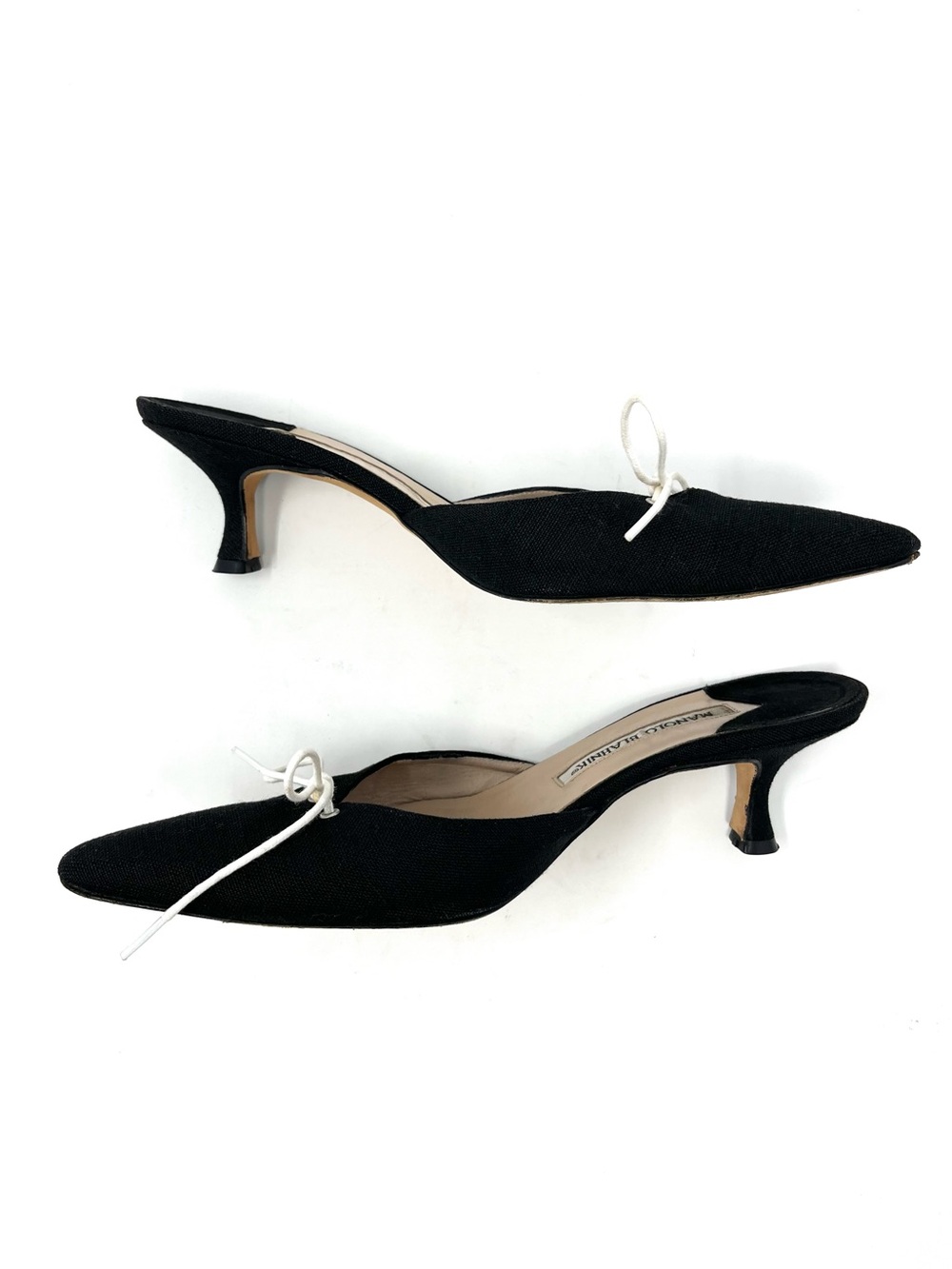 Vintage Manolo Blahnik Y2K Black Denim White Lace Up Bow Mules Kitten Heels 37.5 - Picture 5 of 9